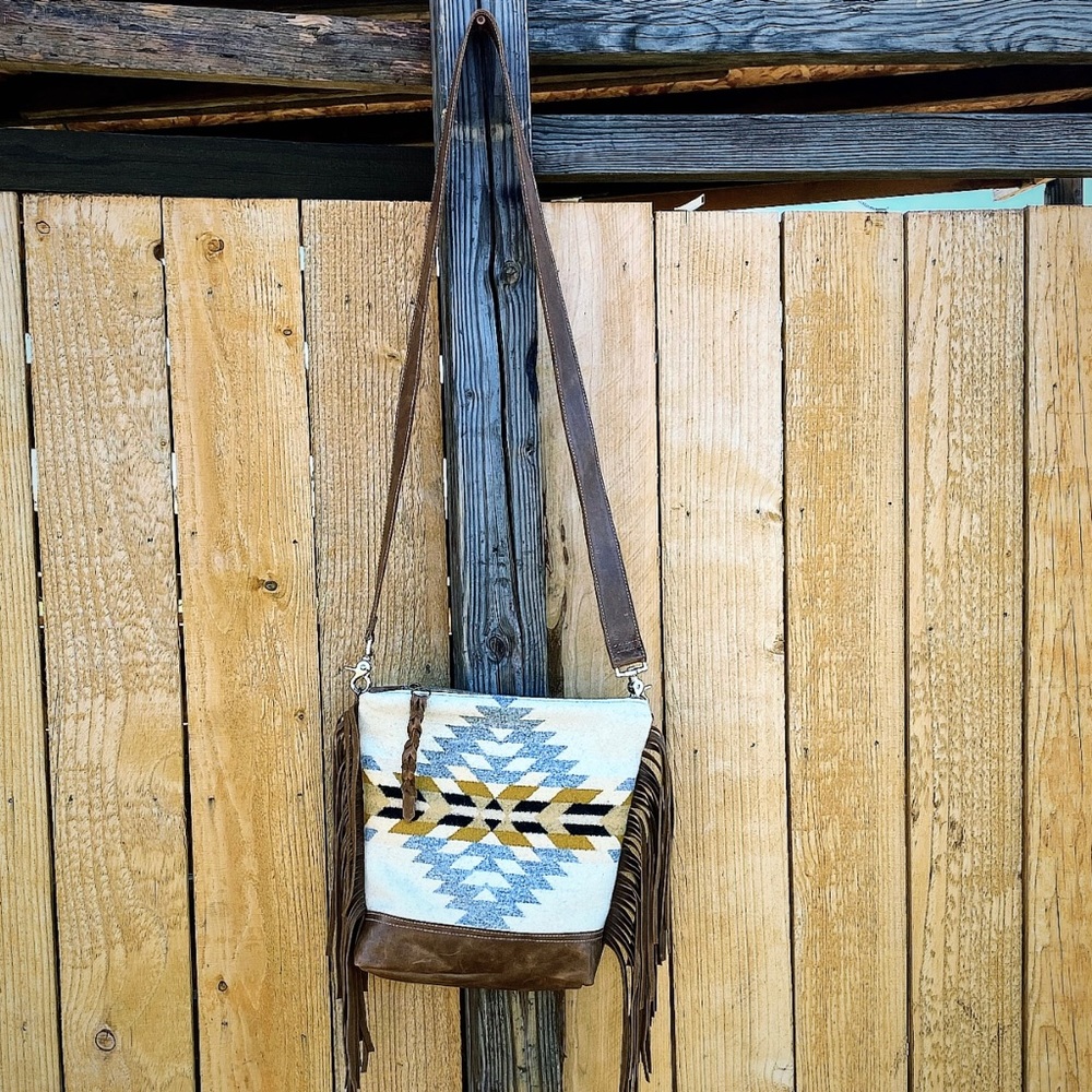 Beautiful crossbody